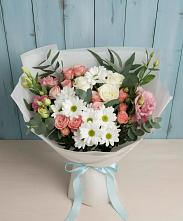 Букет цветов из:  Розы, Лизиантусы и Хризантемы в Колобово
