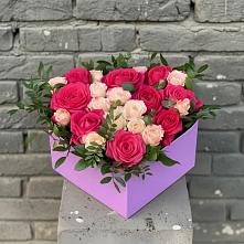 Цветочная композиция из Розы в коробке в Колобово