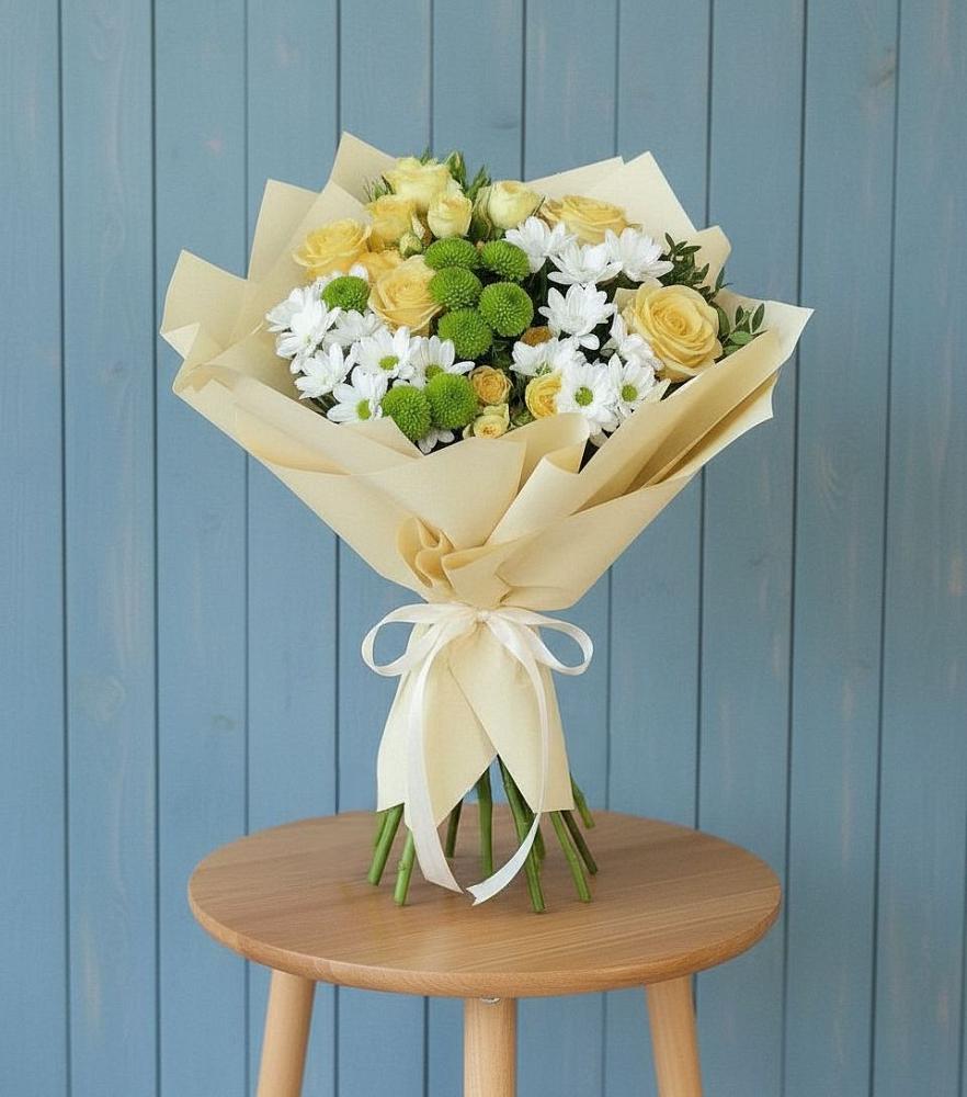 Букет цветов из: Хризантемы и Розы в Колобово