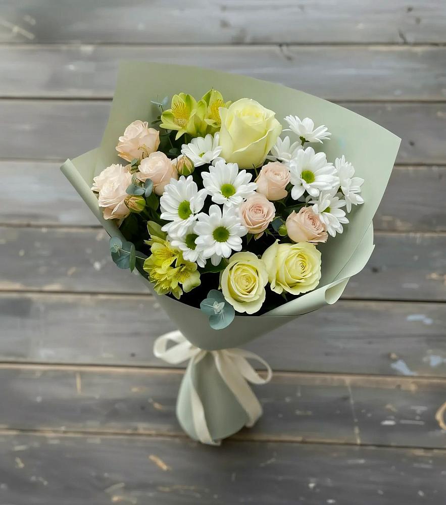 Букет цветов из: Альстромерии, Розы и Хризантемы в Колобово