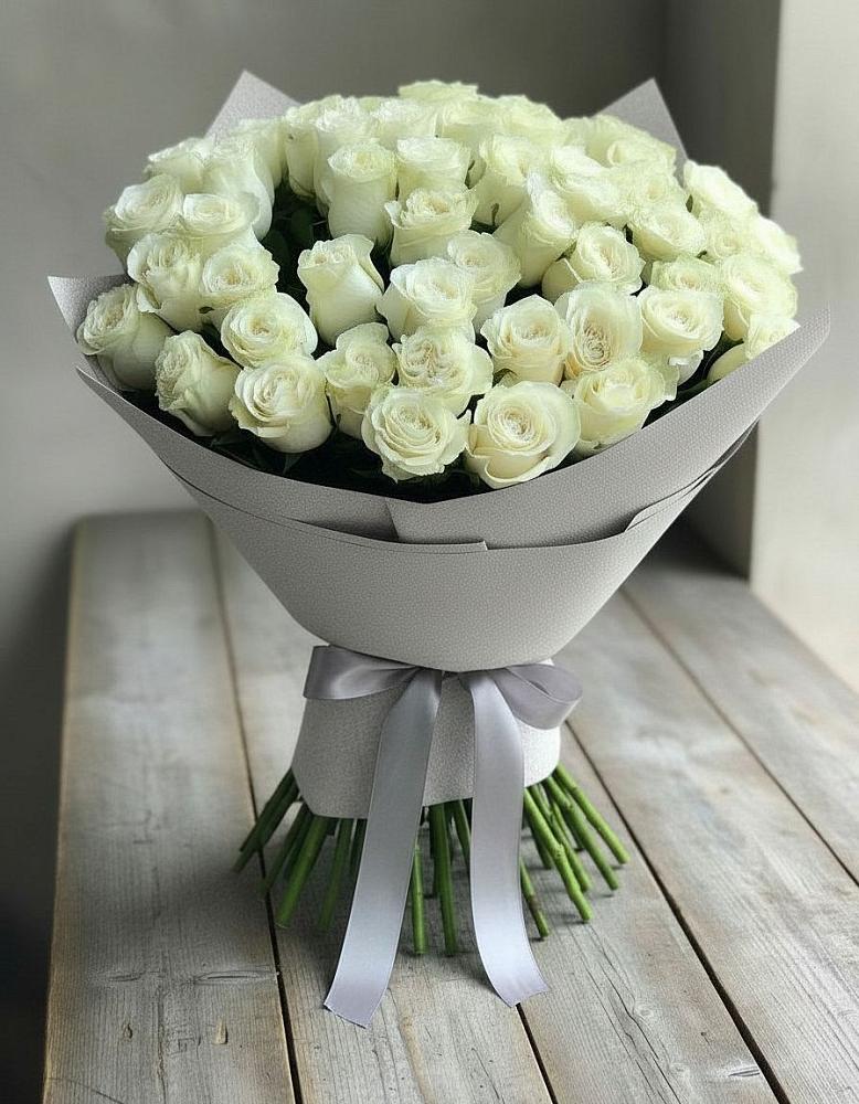 Букет 35 Белых роз в Колобово