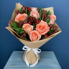 Букет цветов из:  Розы и Альстромерии в Колобово