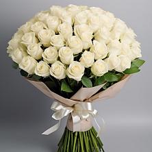 Букет 101 беля роза Белоснежка в Колобово