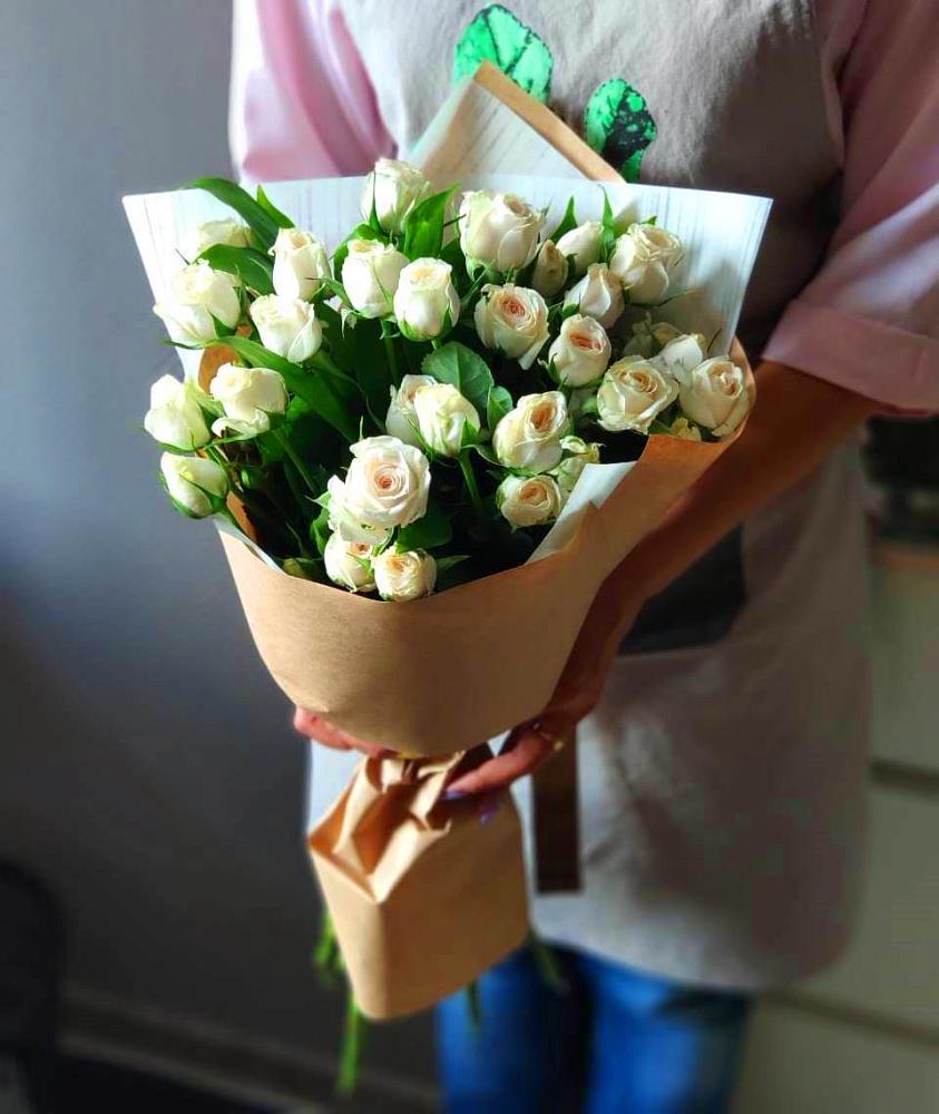 Букет цветов из: Розы в Колобово