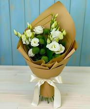 Букет цветов из:  Хризантемы и Лизиантусы в Колобово