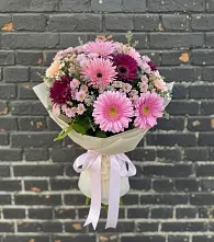 Букет цветов из:  Герберы и Хризантемы в Колобово
